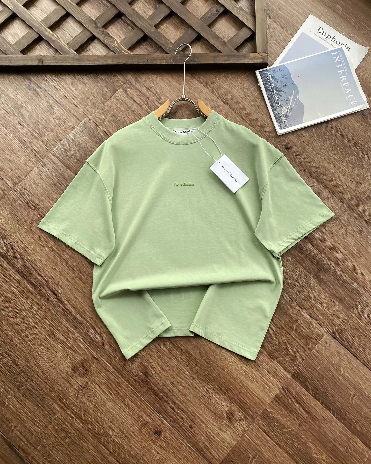 27 green