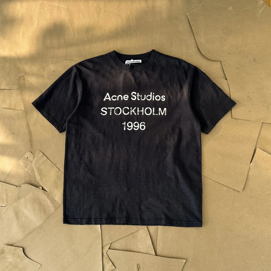 34 black