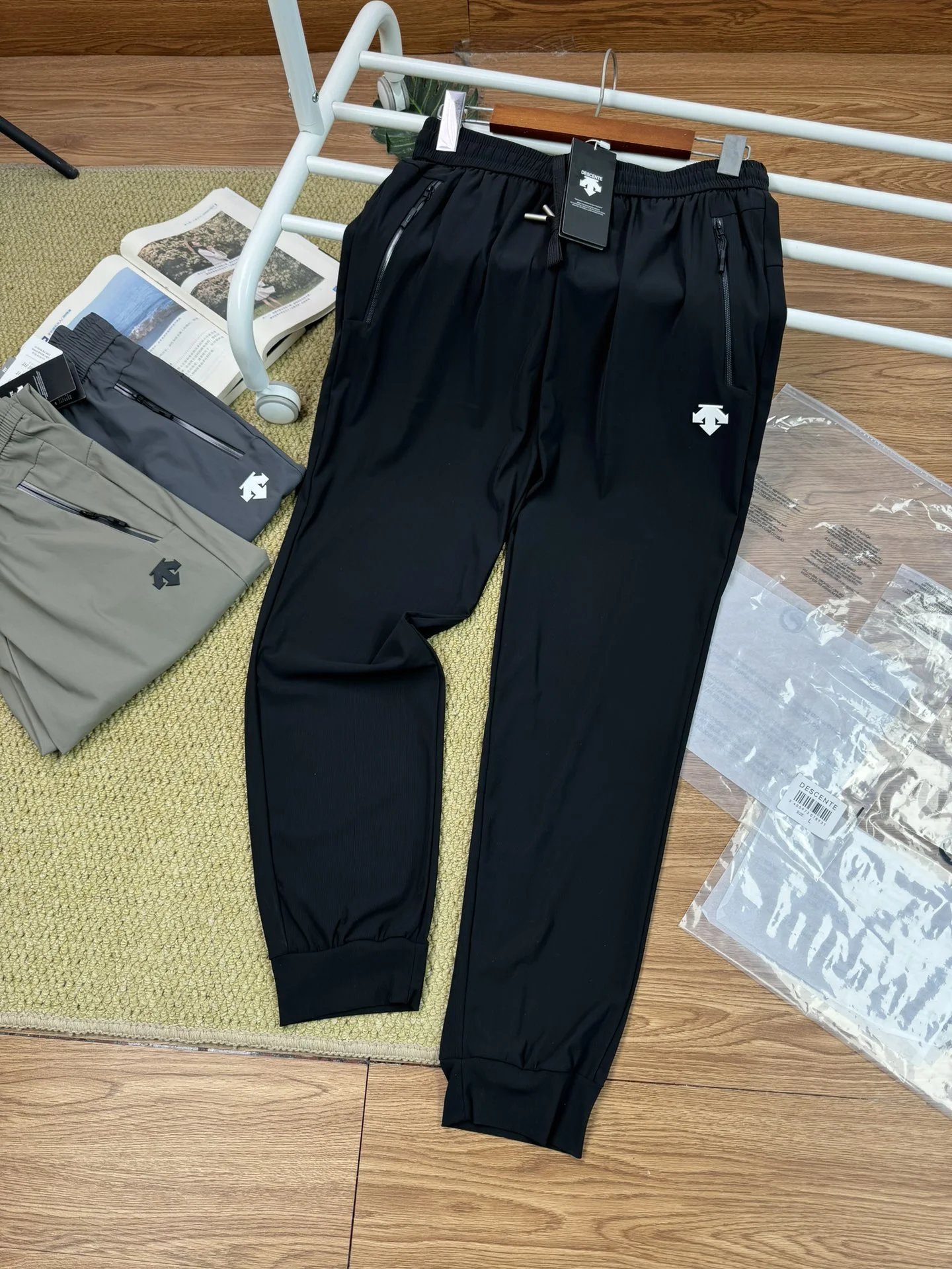 17 black