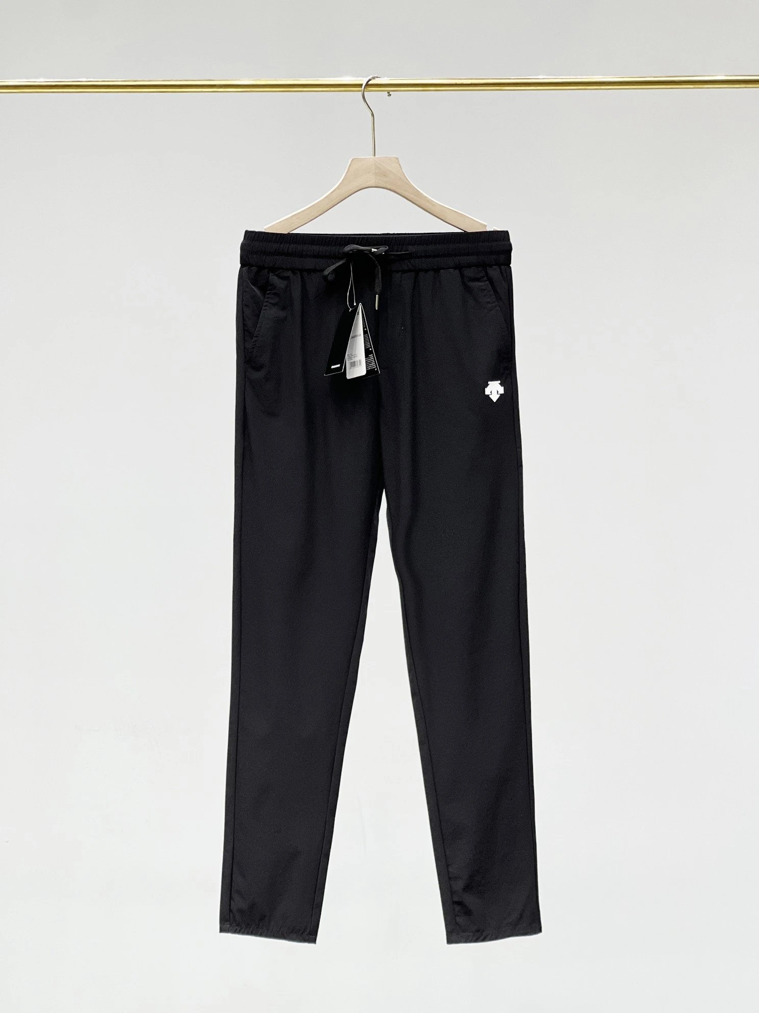 30 black