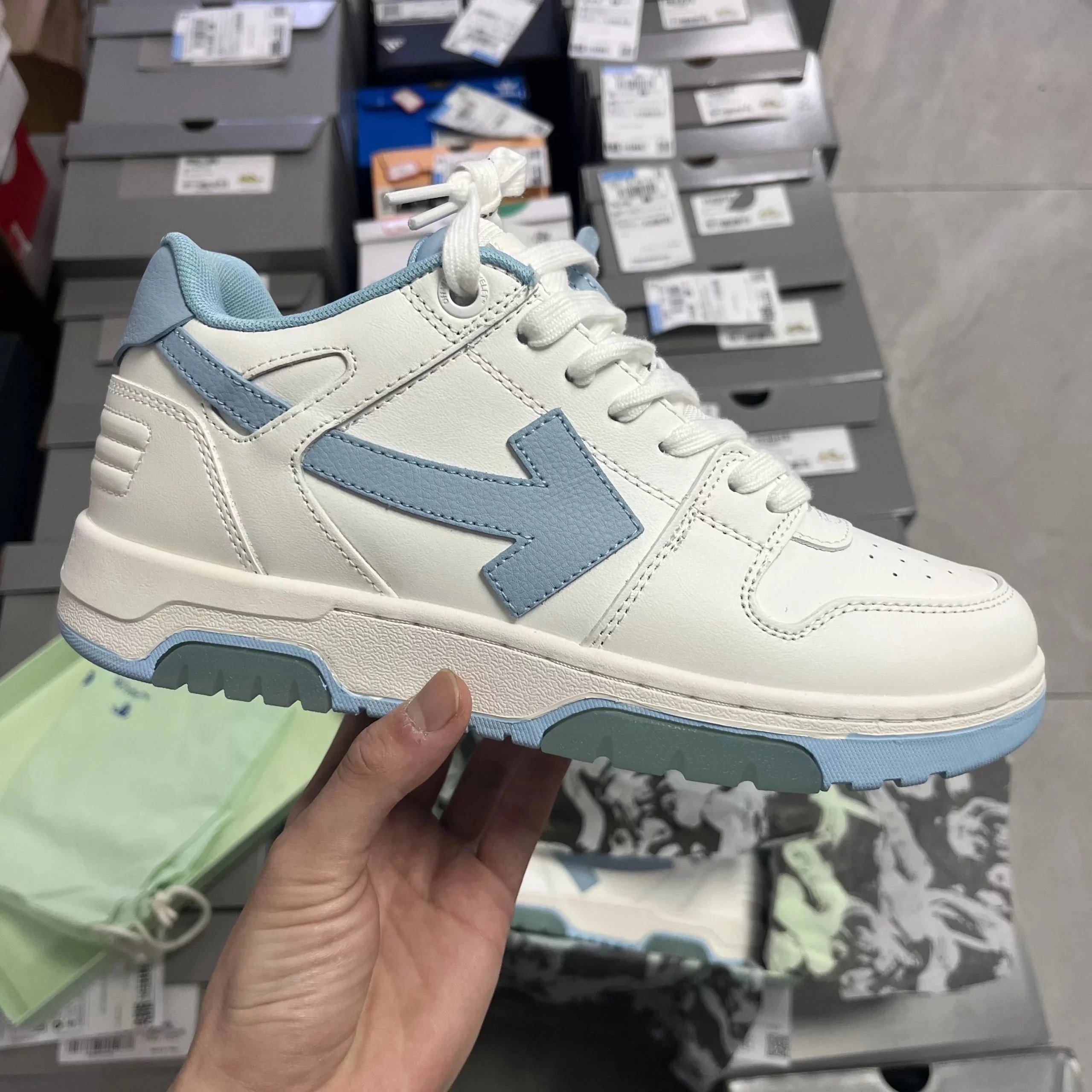 Sky Blue White C99 10145