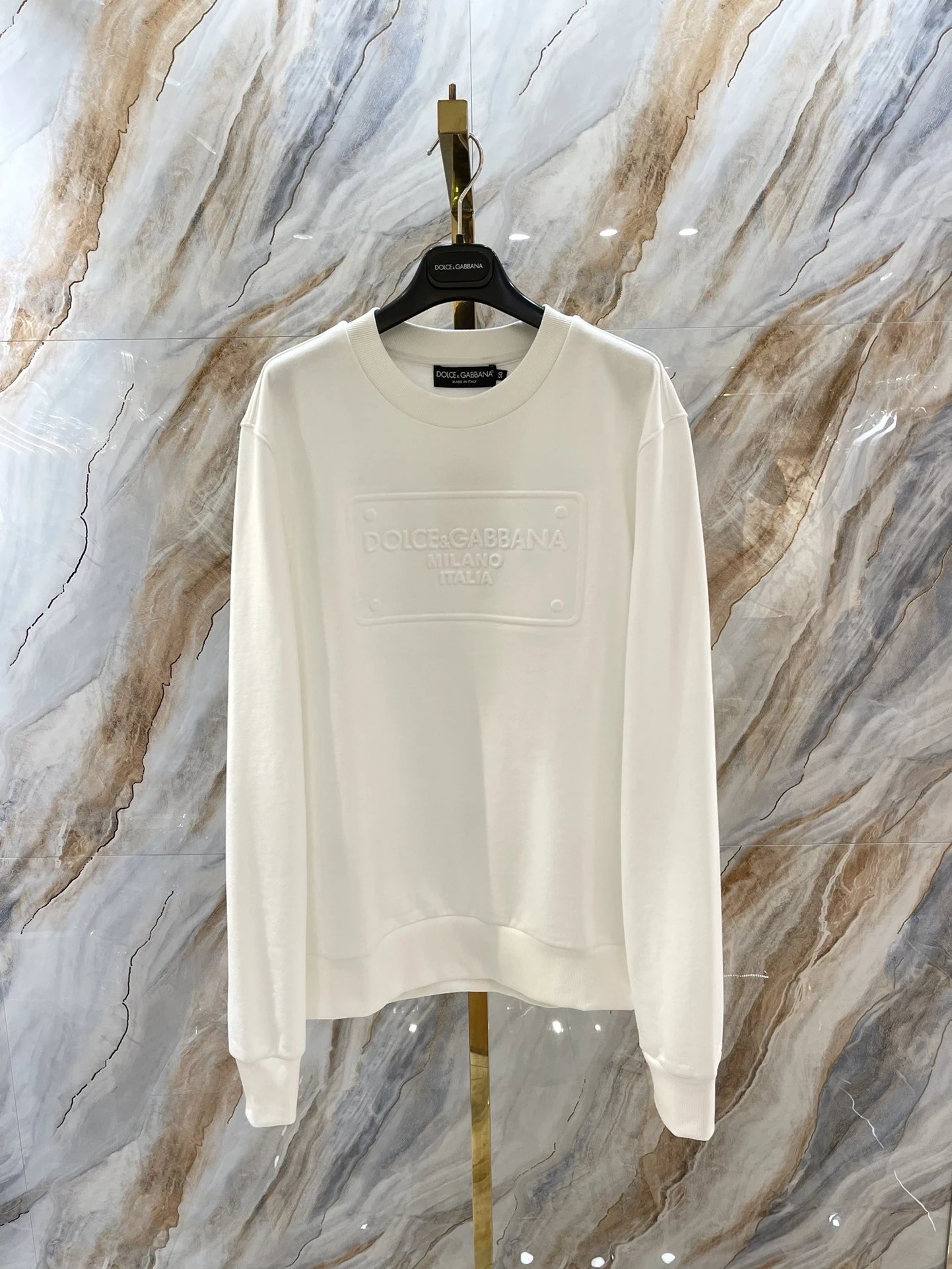 34 white