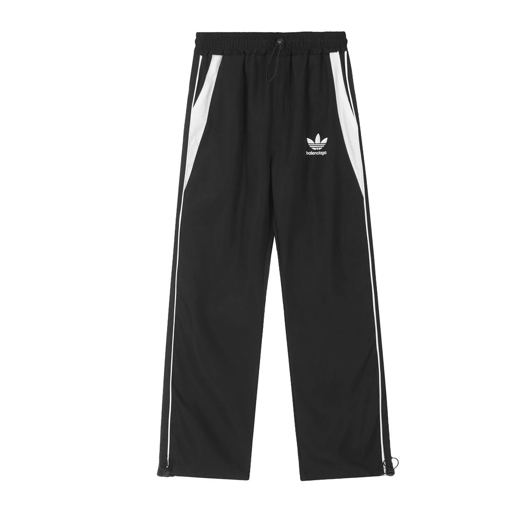 32 black