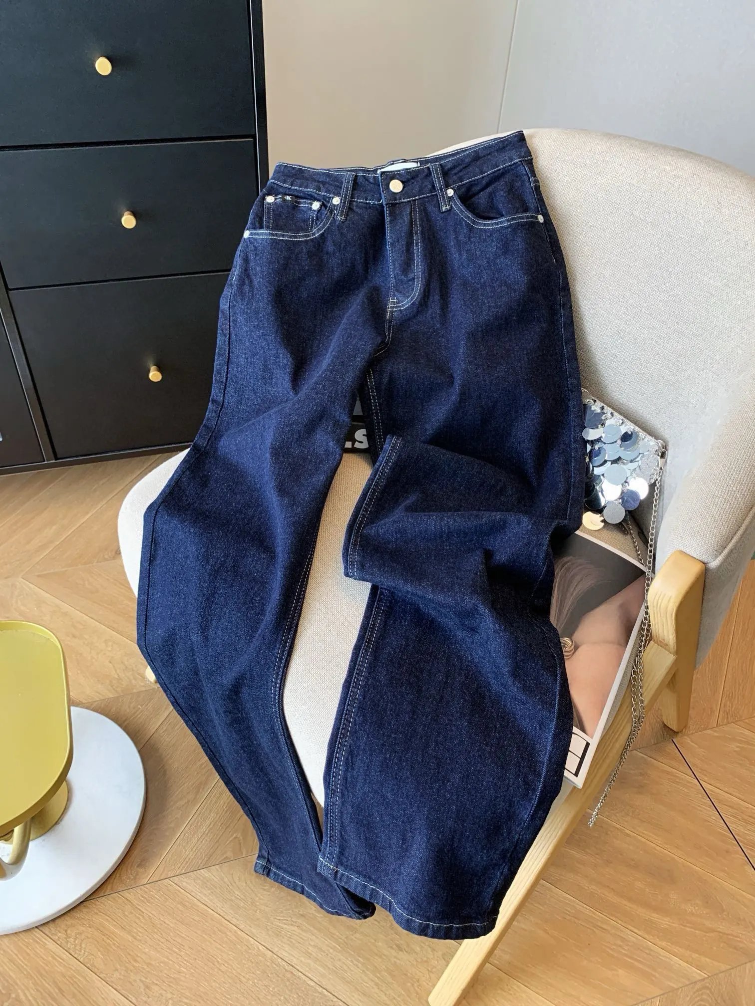 25 blue