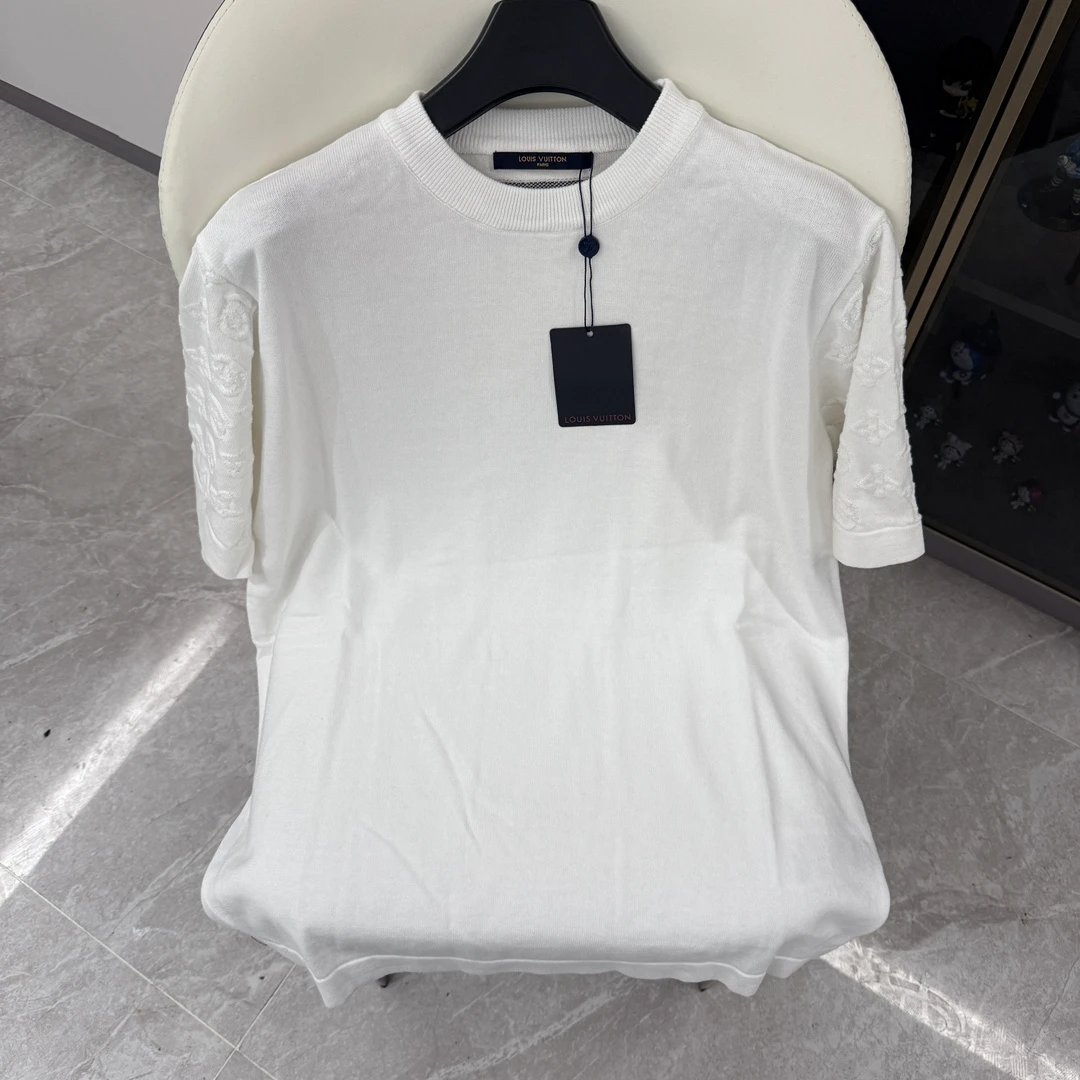 11 white