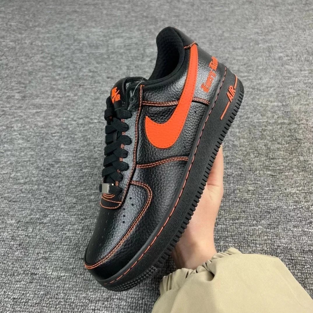 Vlone
