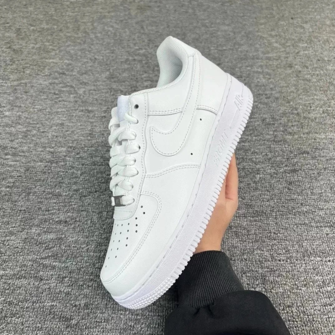 Fragment White