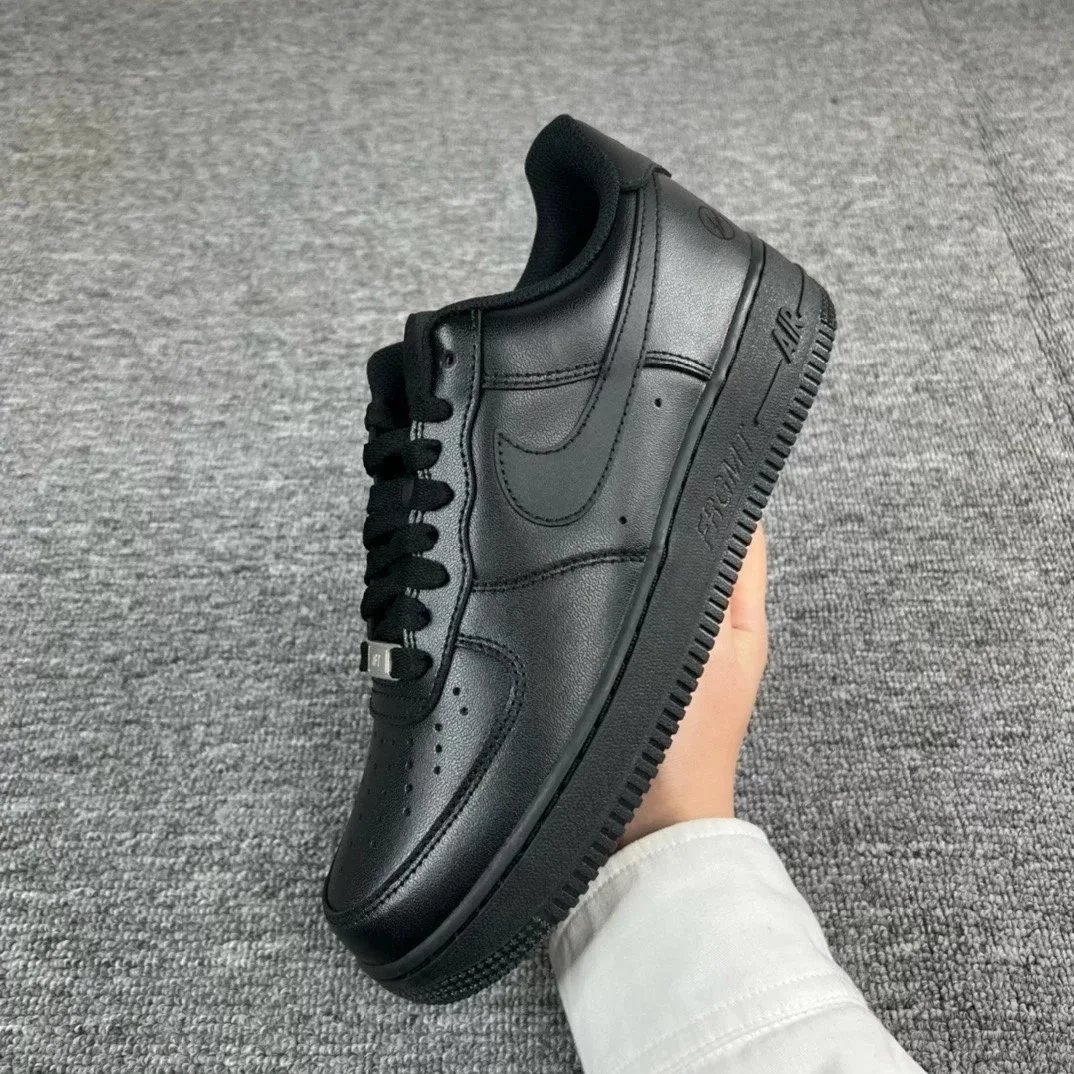Fragment Black