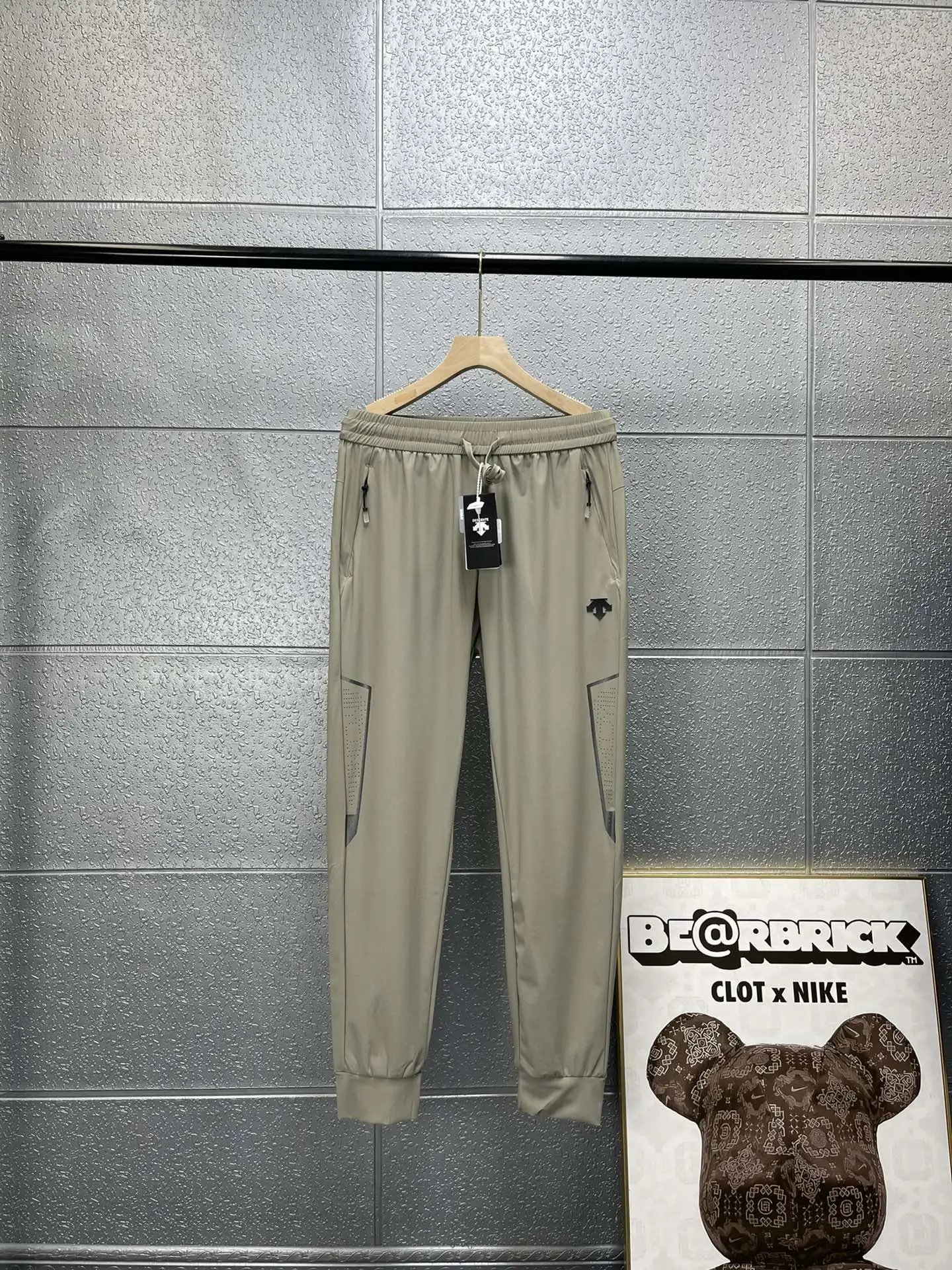 29 khaki color