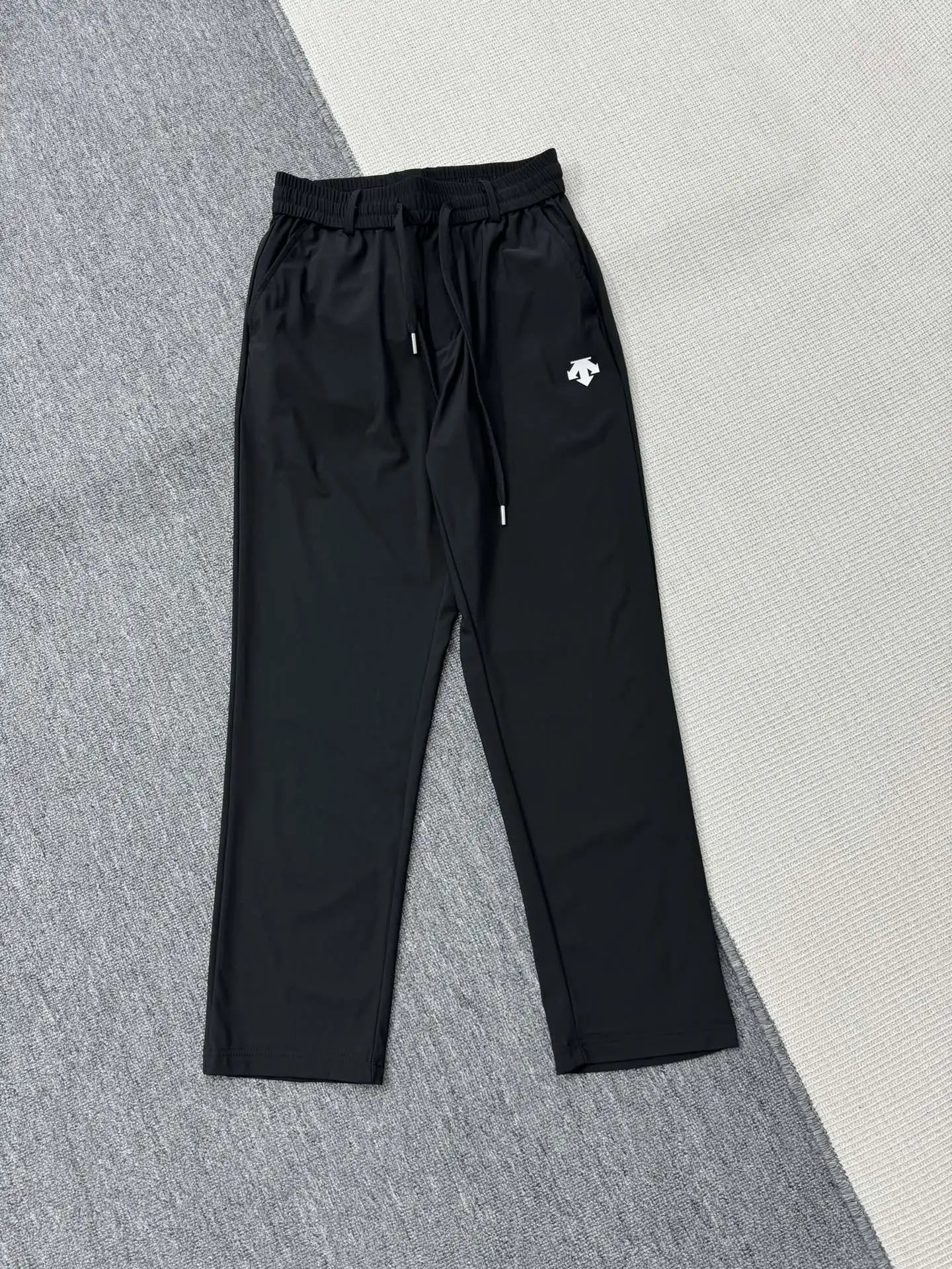 30 black