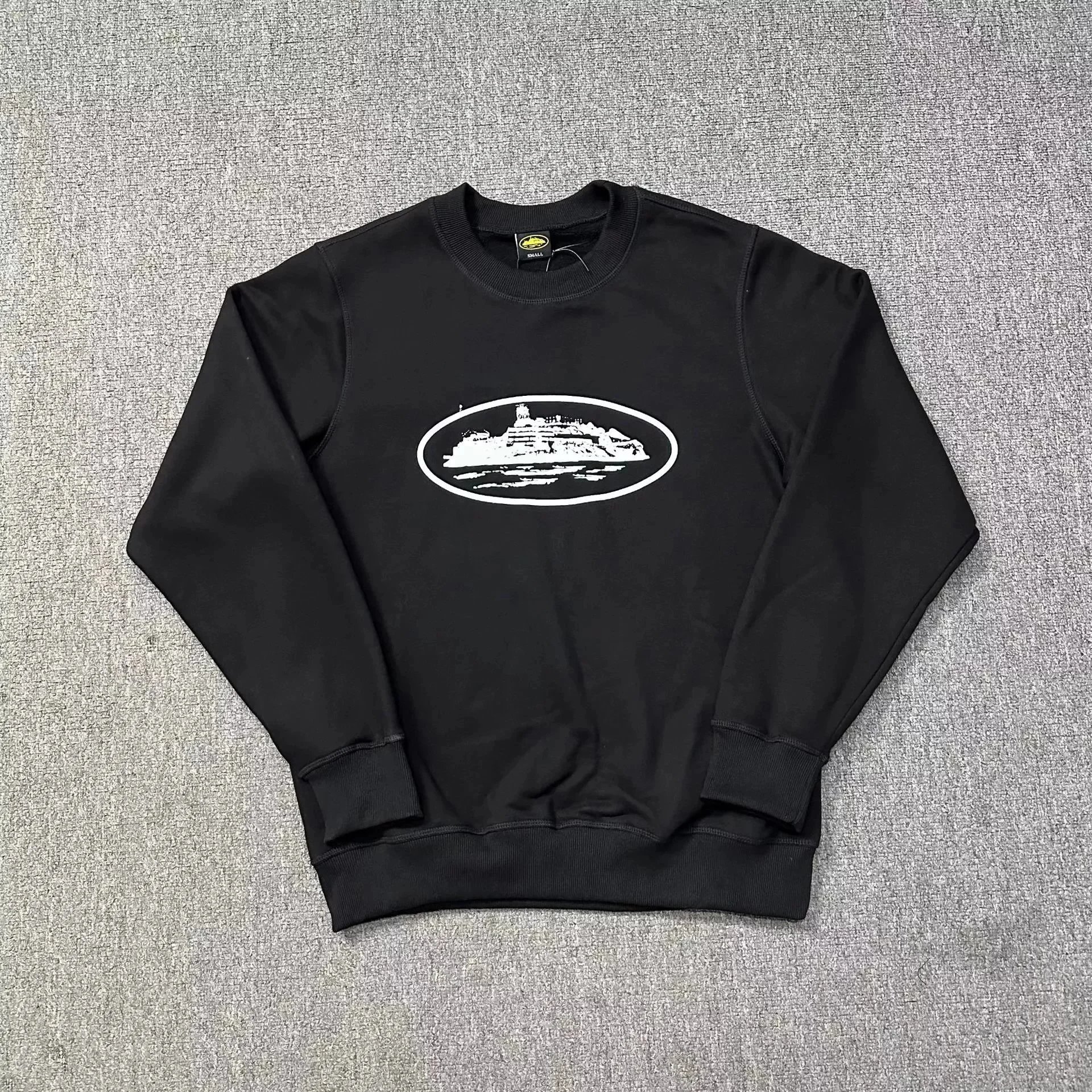 Sweatshirt – Black with White Label