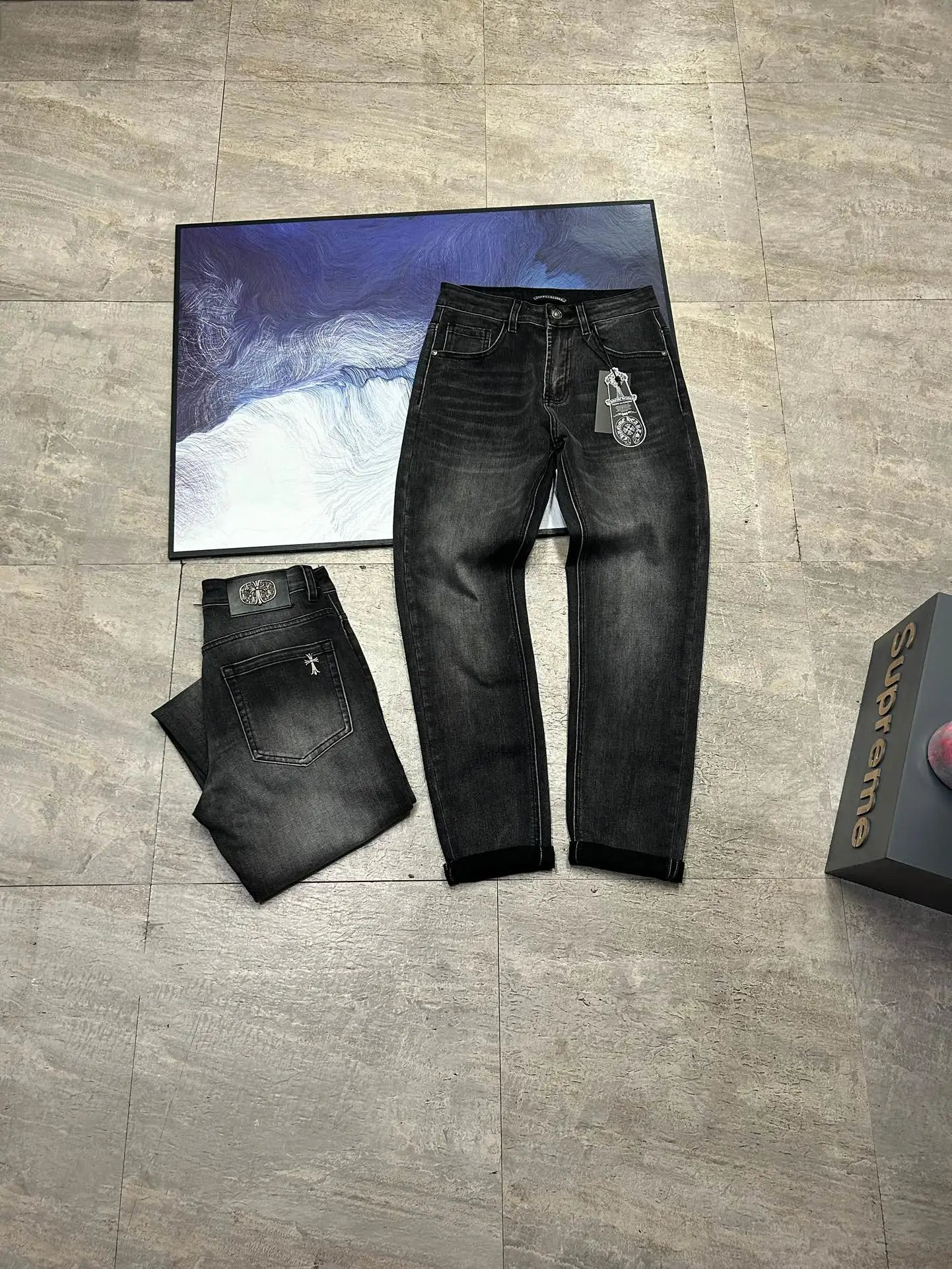 29 black