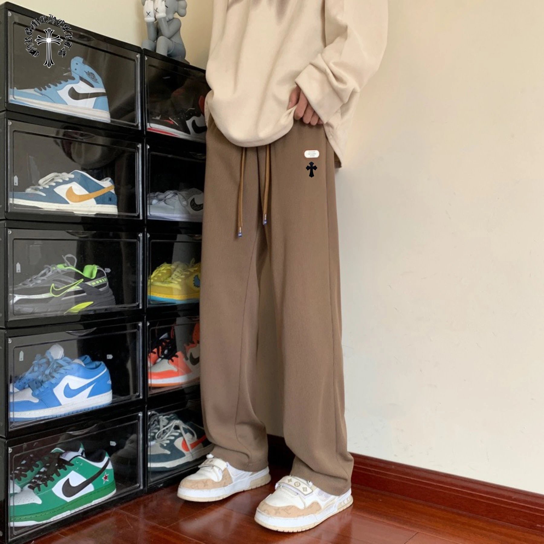 31 Khaki