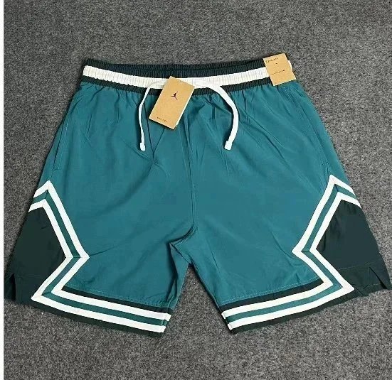 No. 19 Dark Green