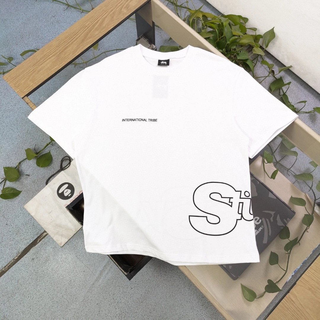 28 white