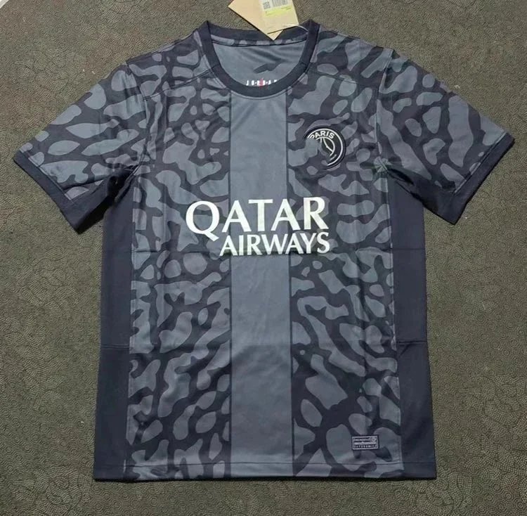 Paris Two Away Black
