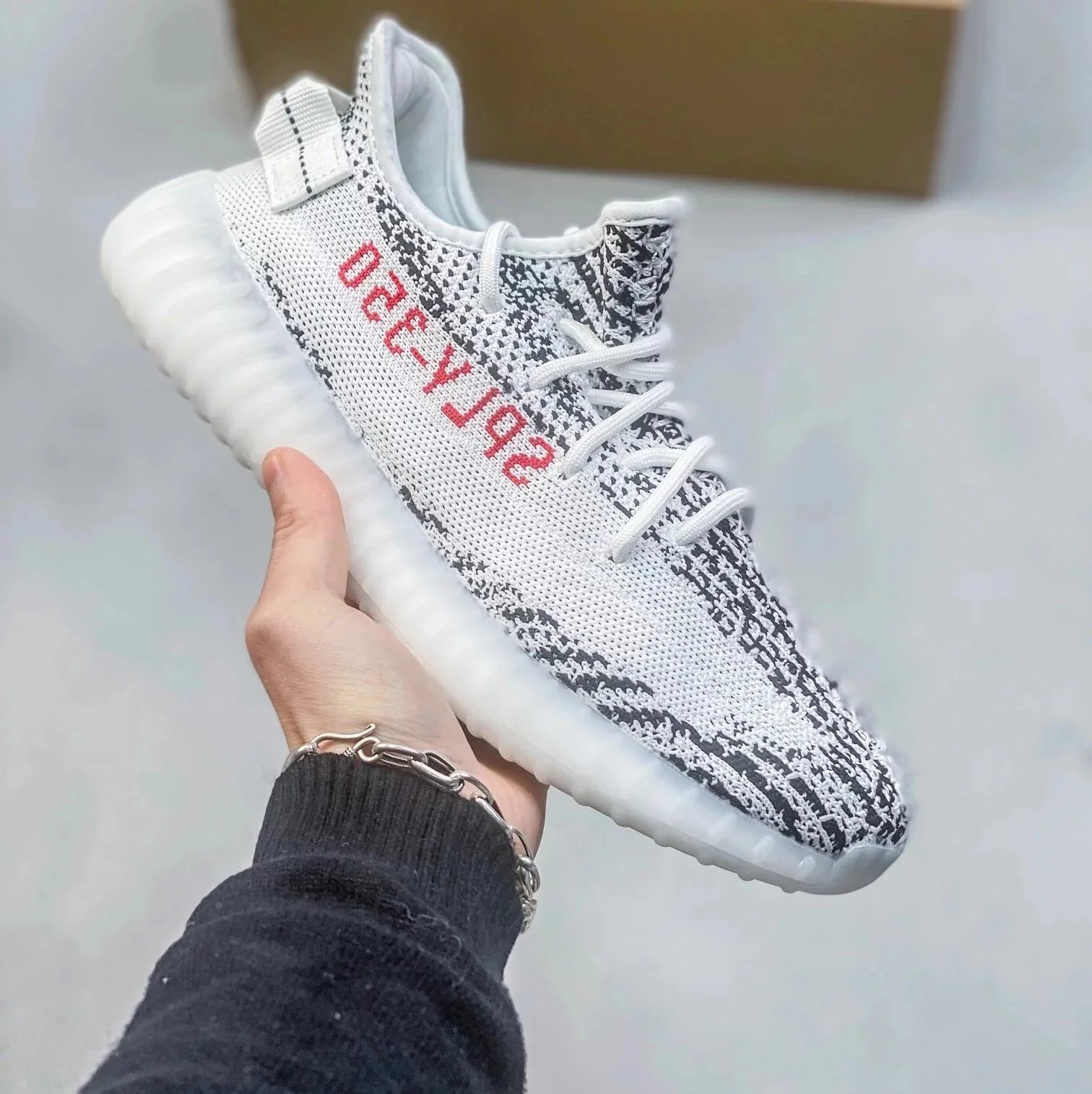 2 Zebra