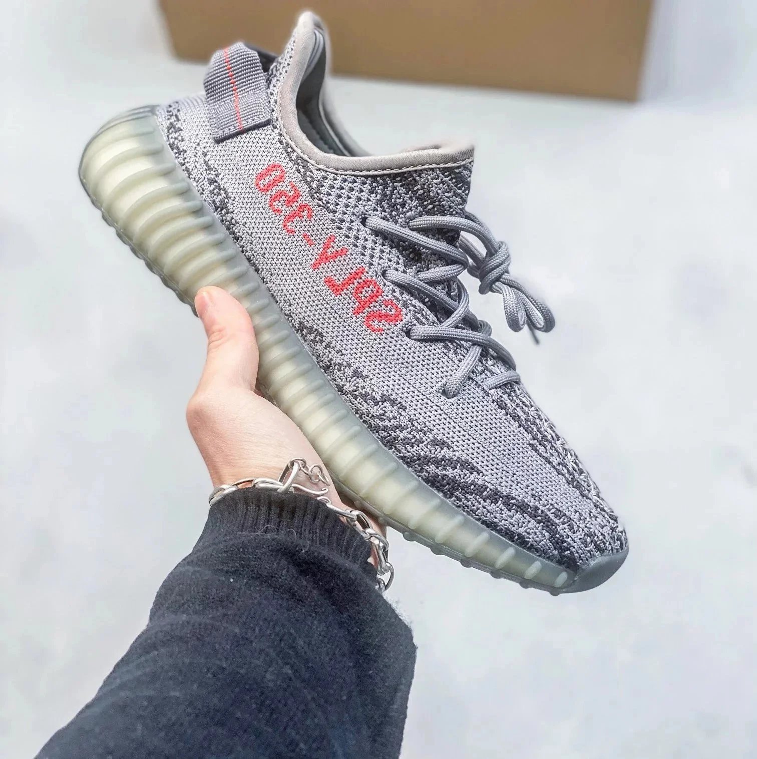 24 Chocolate Black