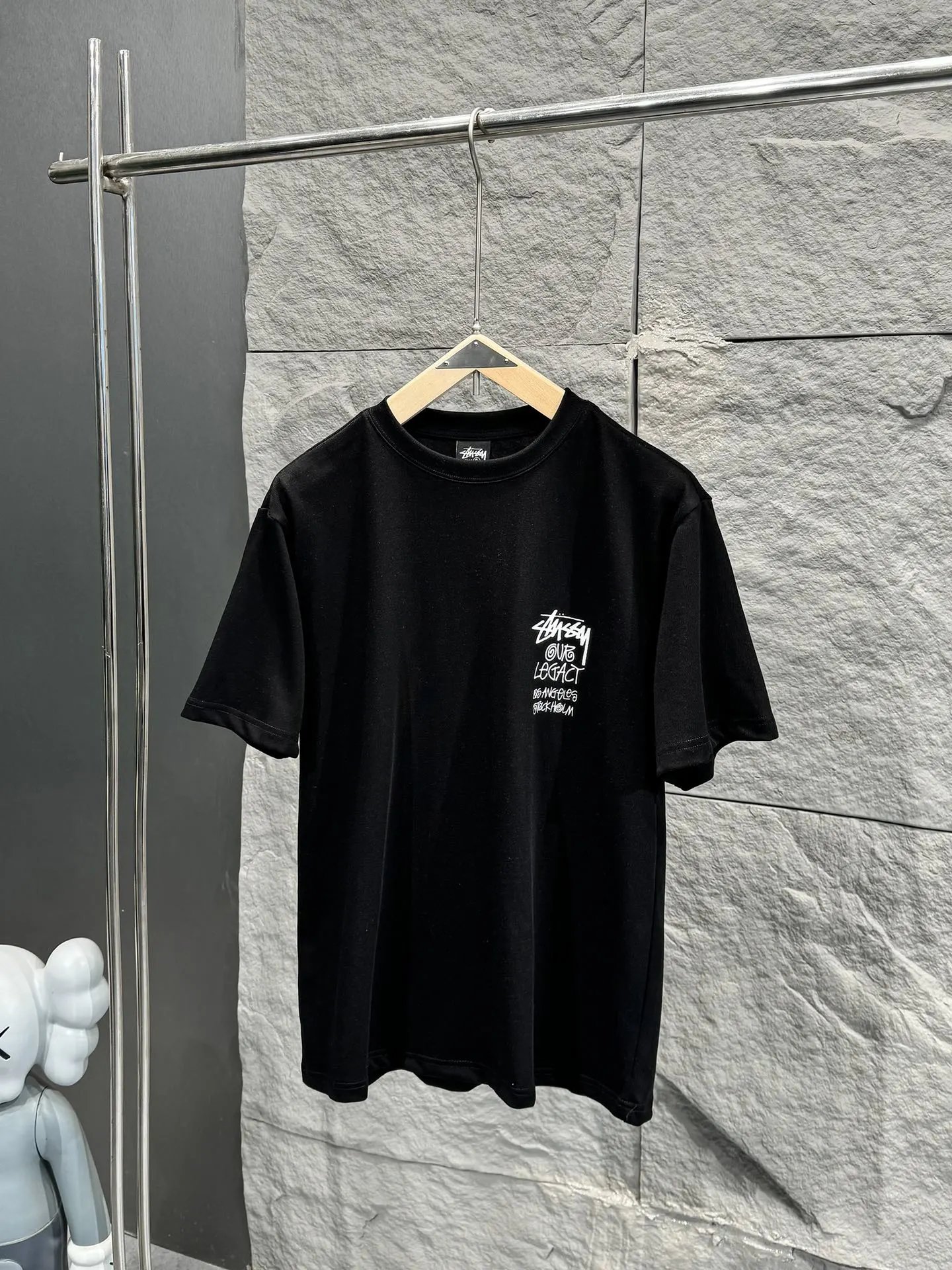 9 black