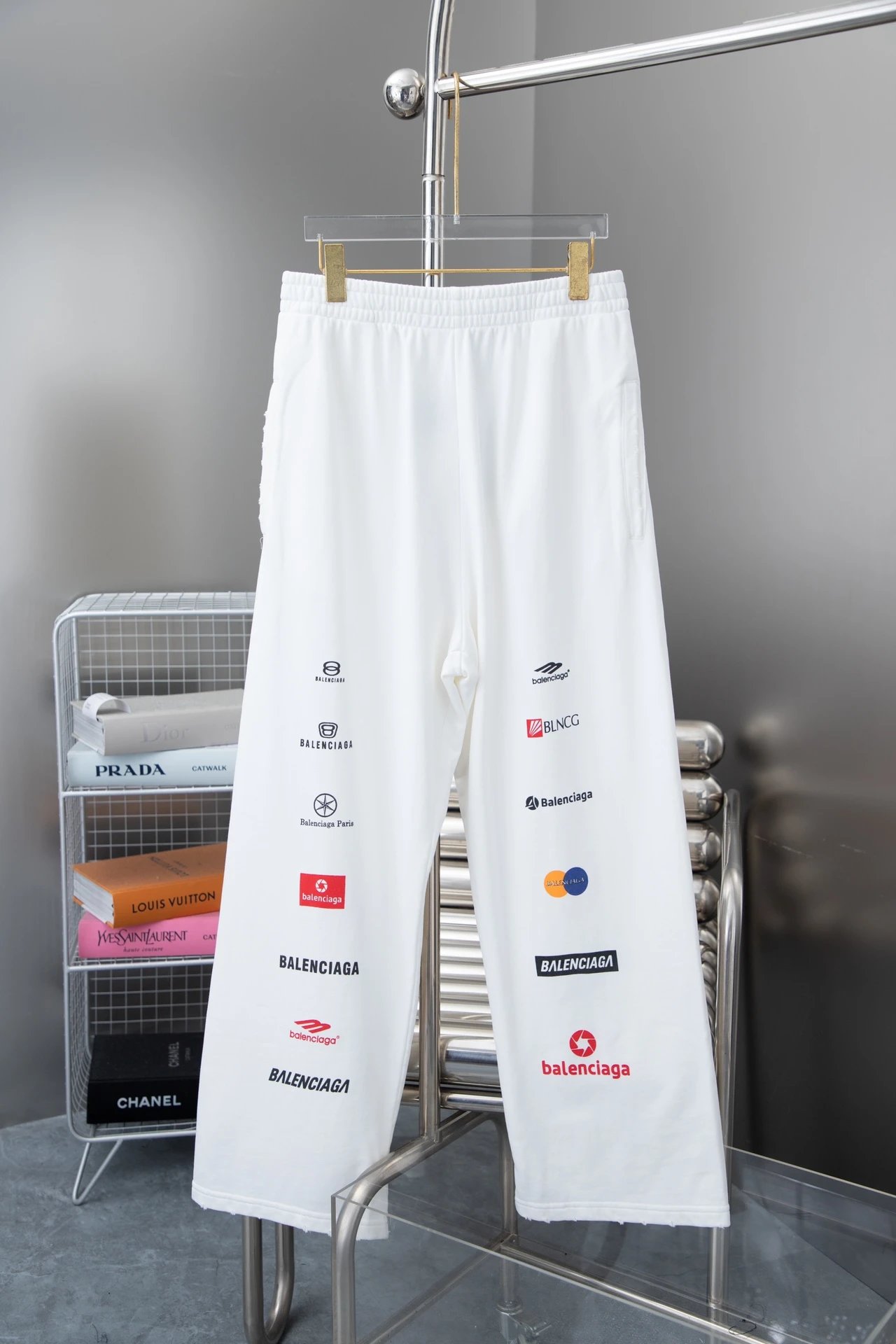 11 white
