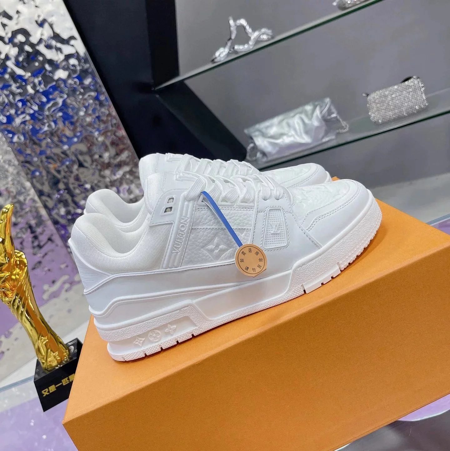 Pure white