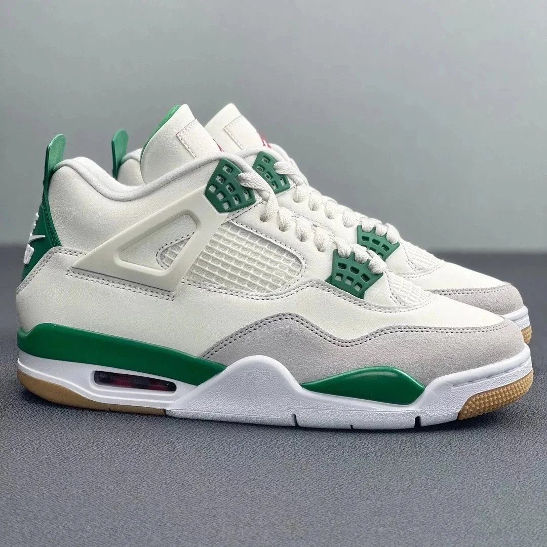 Pine Green