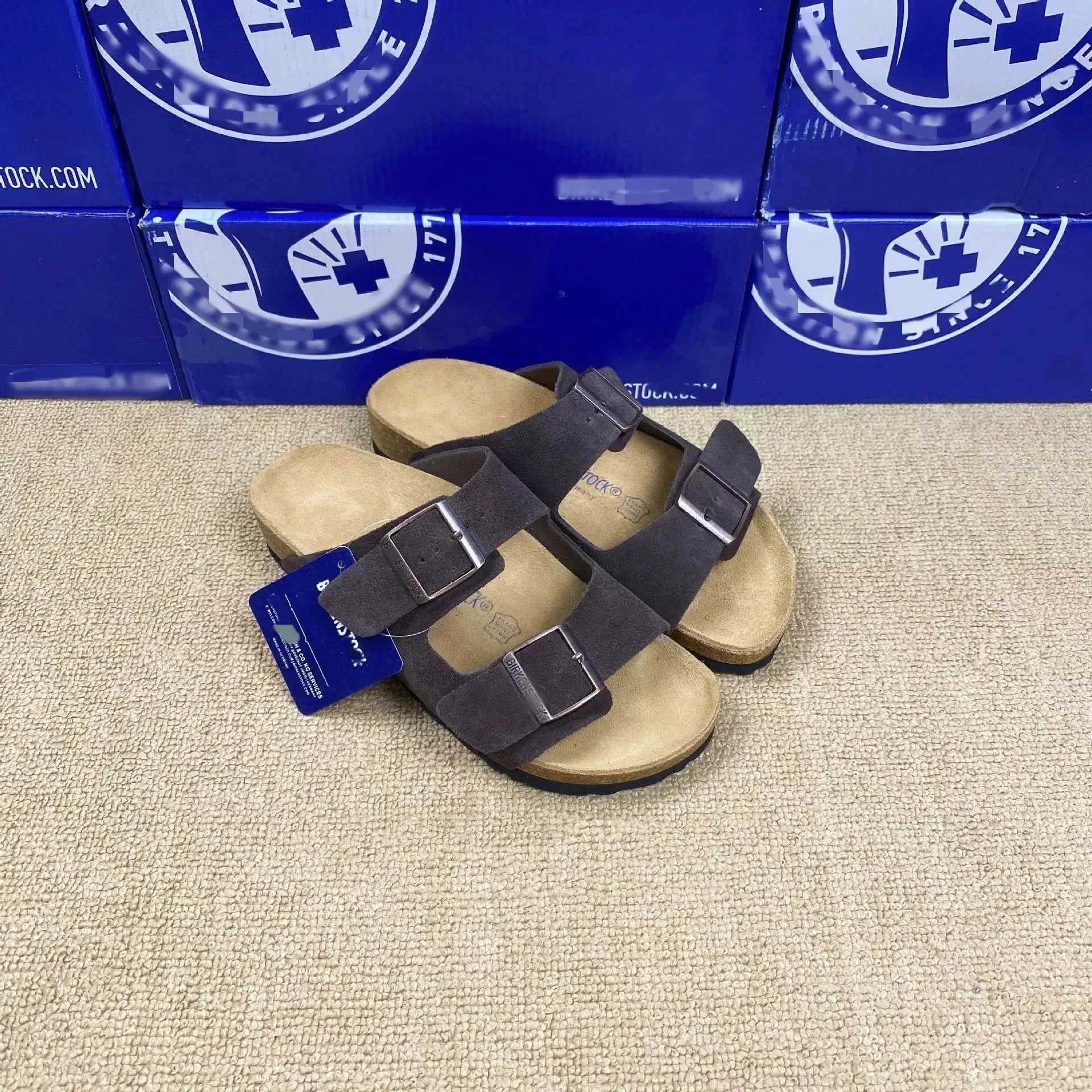 Mocha (suede）