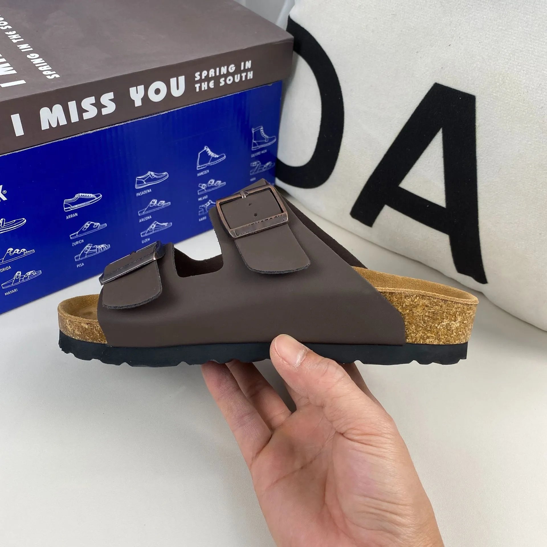 10 Curry color (leather noodles）