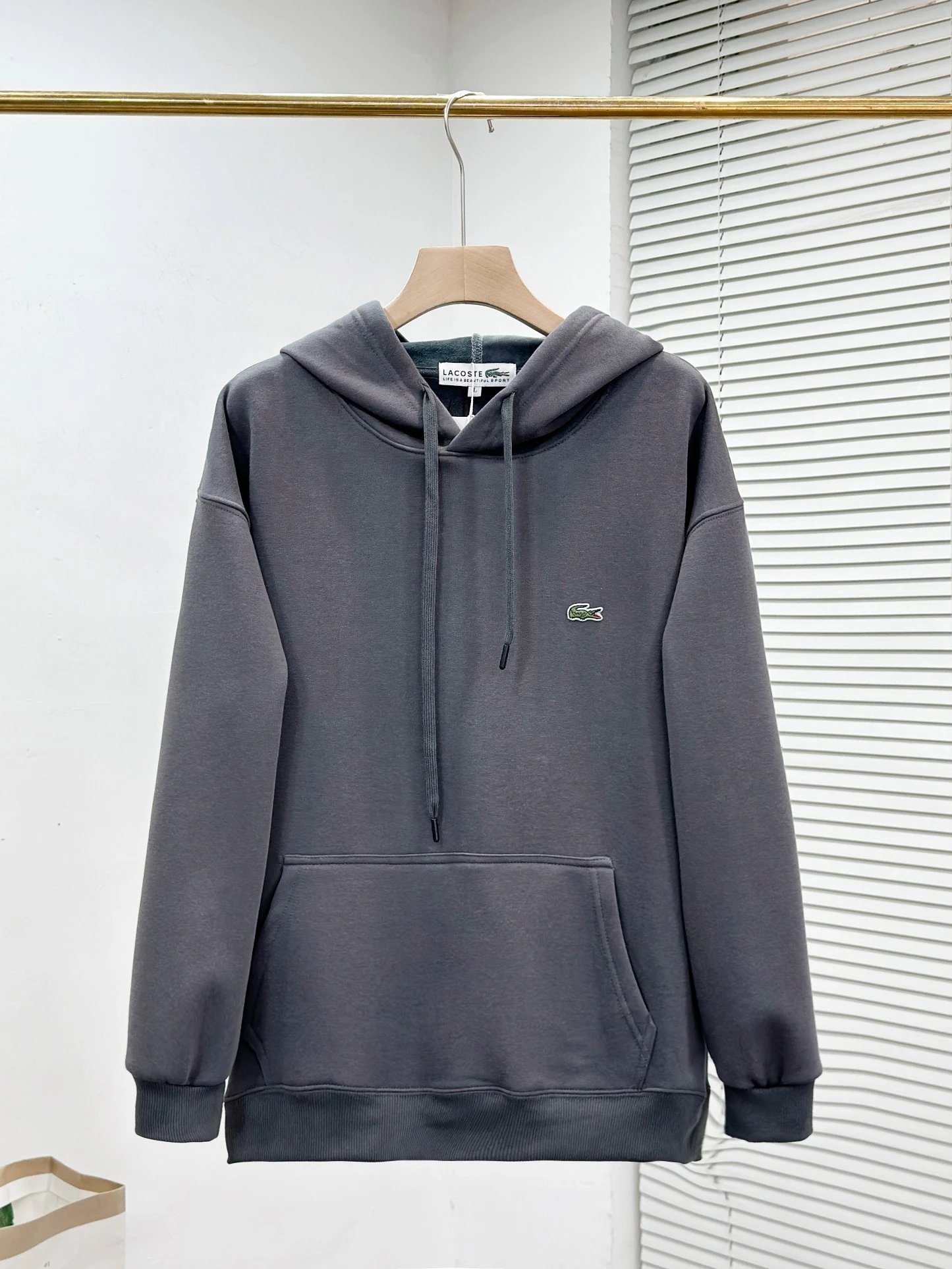 07 Dark Gray