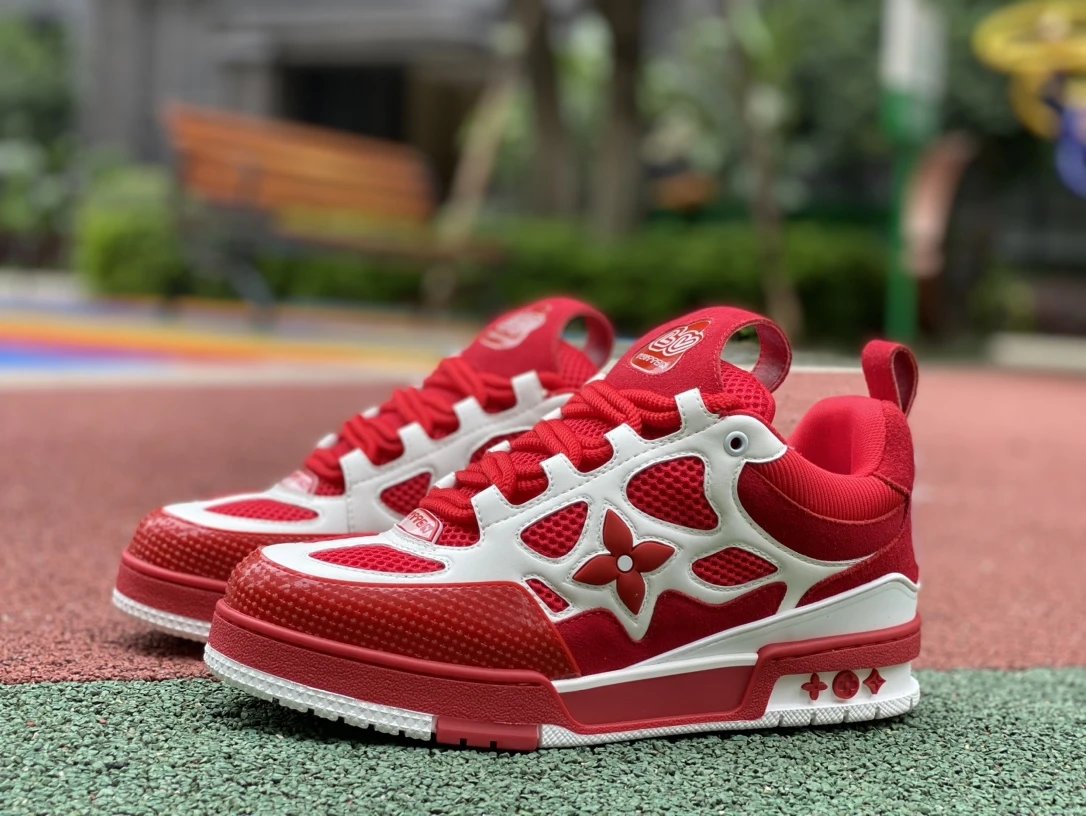 16 red and white.