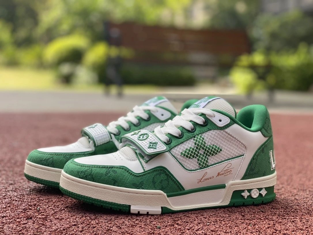 21 Green and White