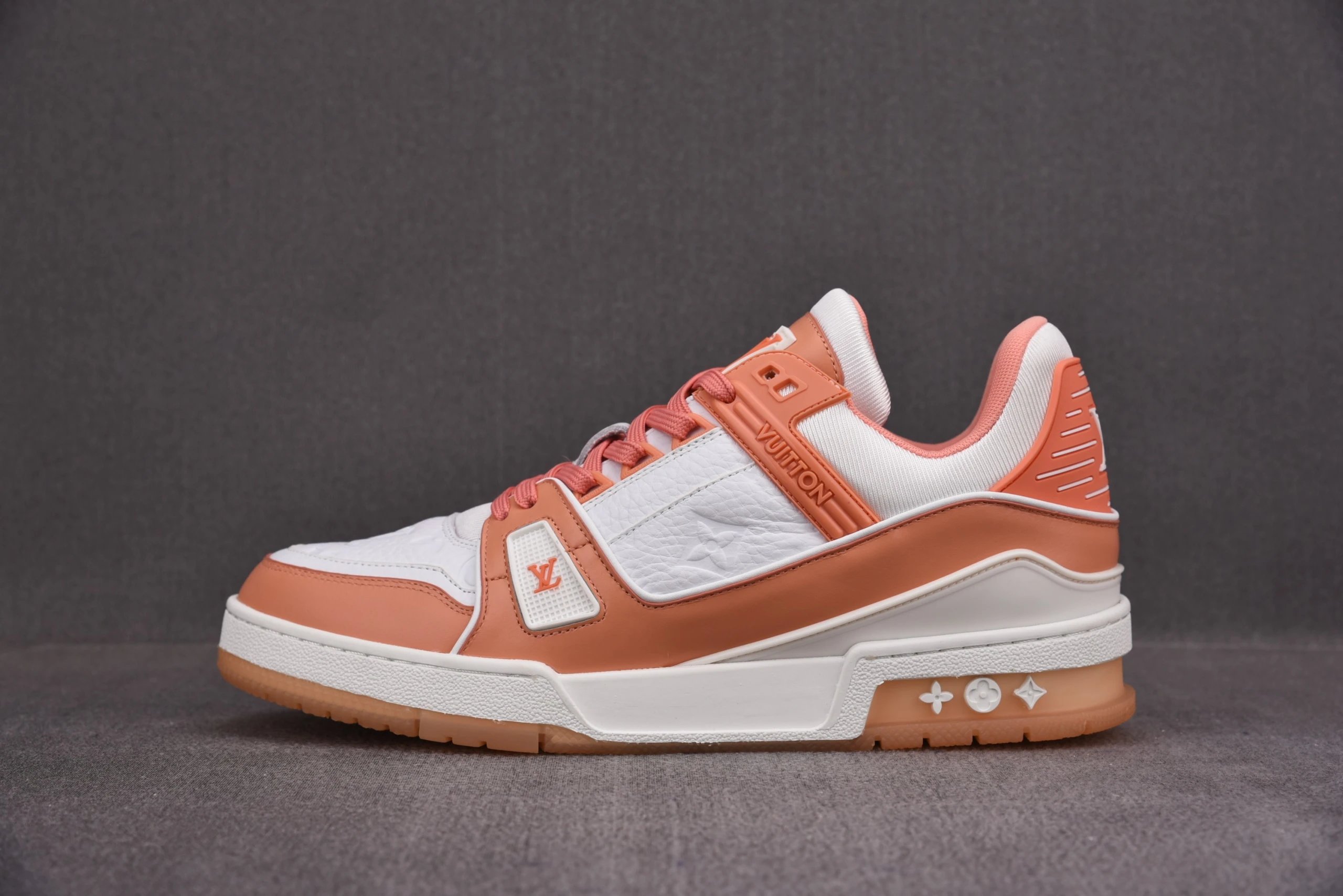 34 Orange White