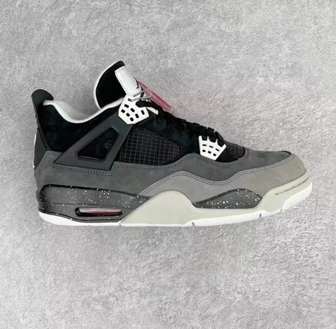 AJ4 Fear 626969-030