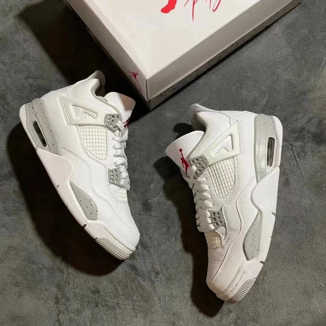 AJ4 White Oreo CT8527-100