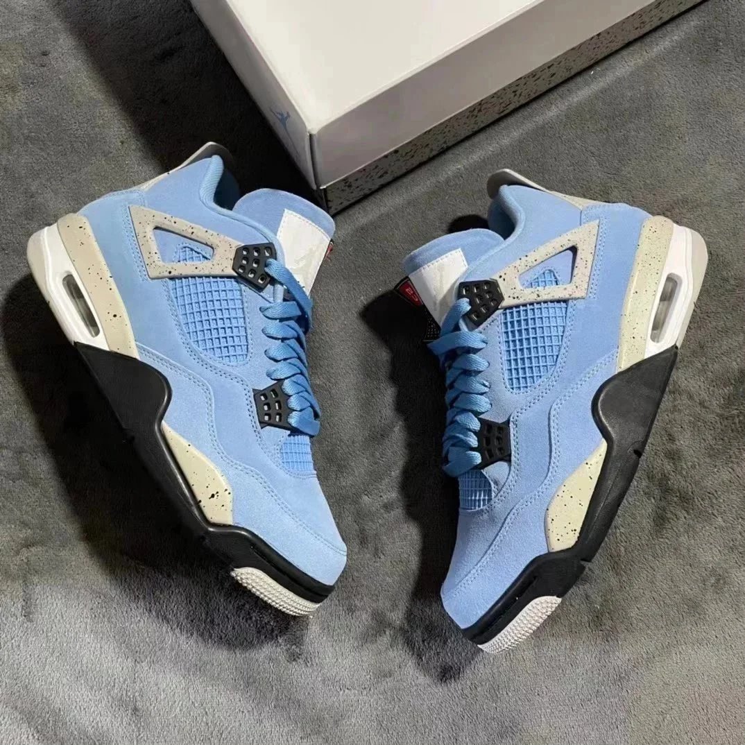 AJ4 University Blue CT8527-400