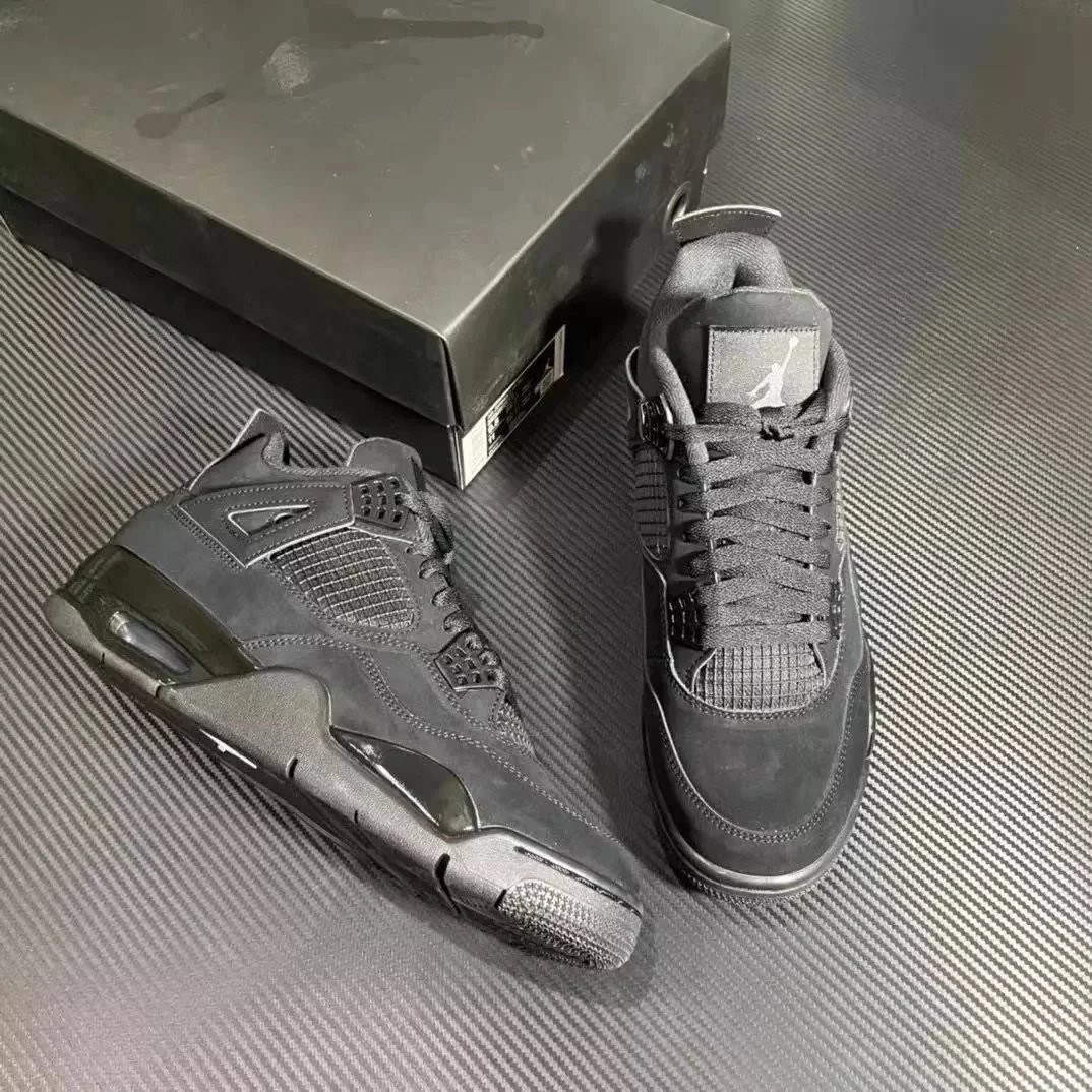 AJ4 Black Cat CU1110-010