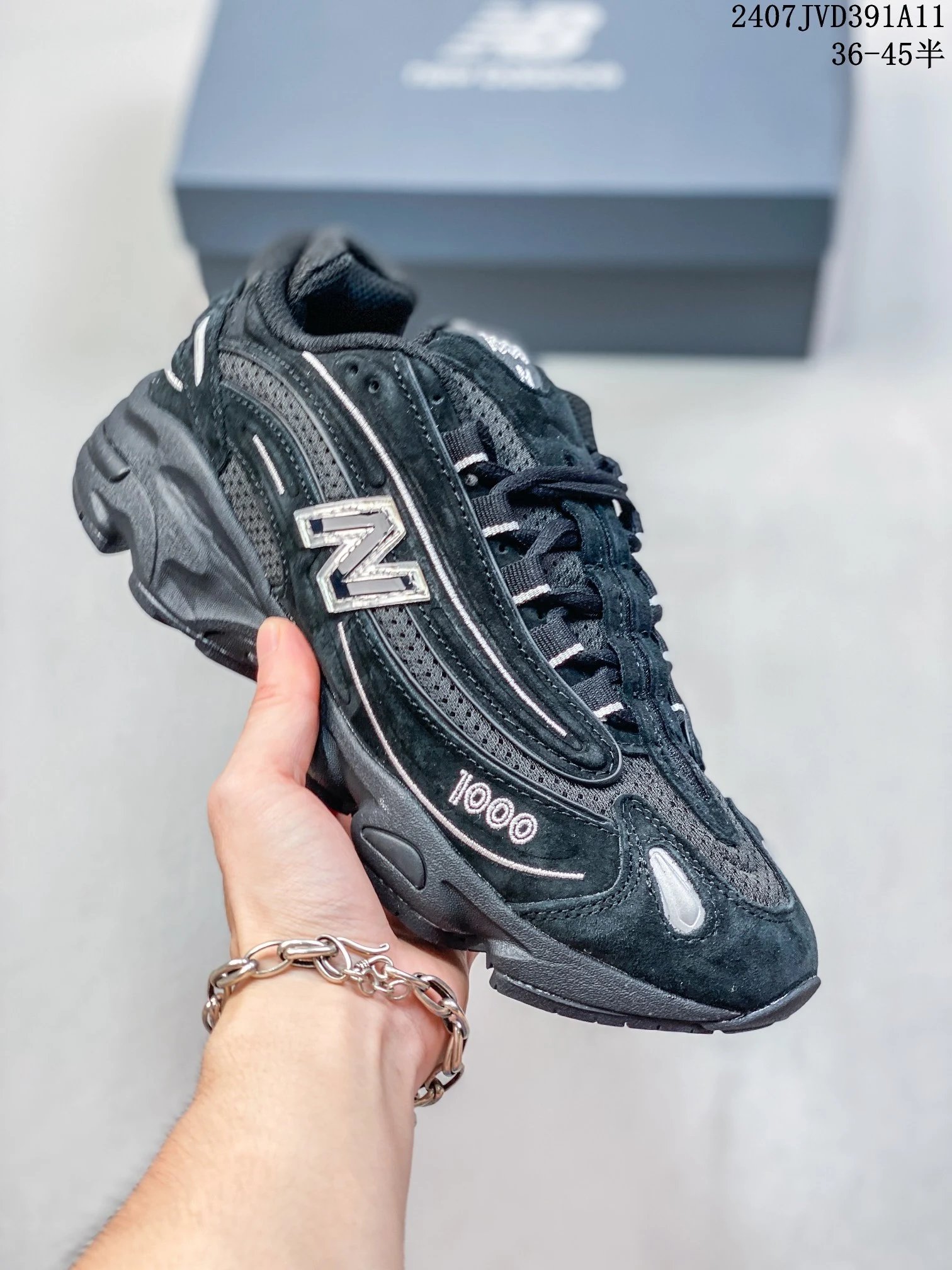 07 Black