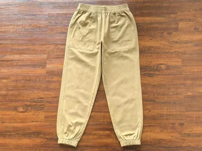 27 Beige