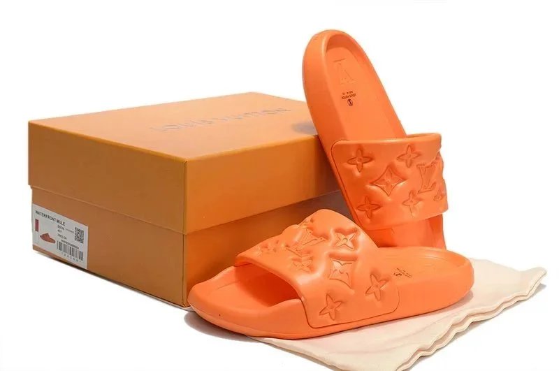 Embossed slippers-orange