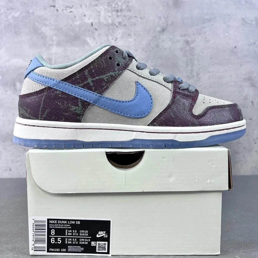 Beige, white, blue, and purple FN4193-100