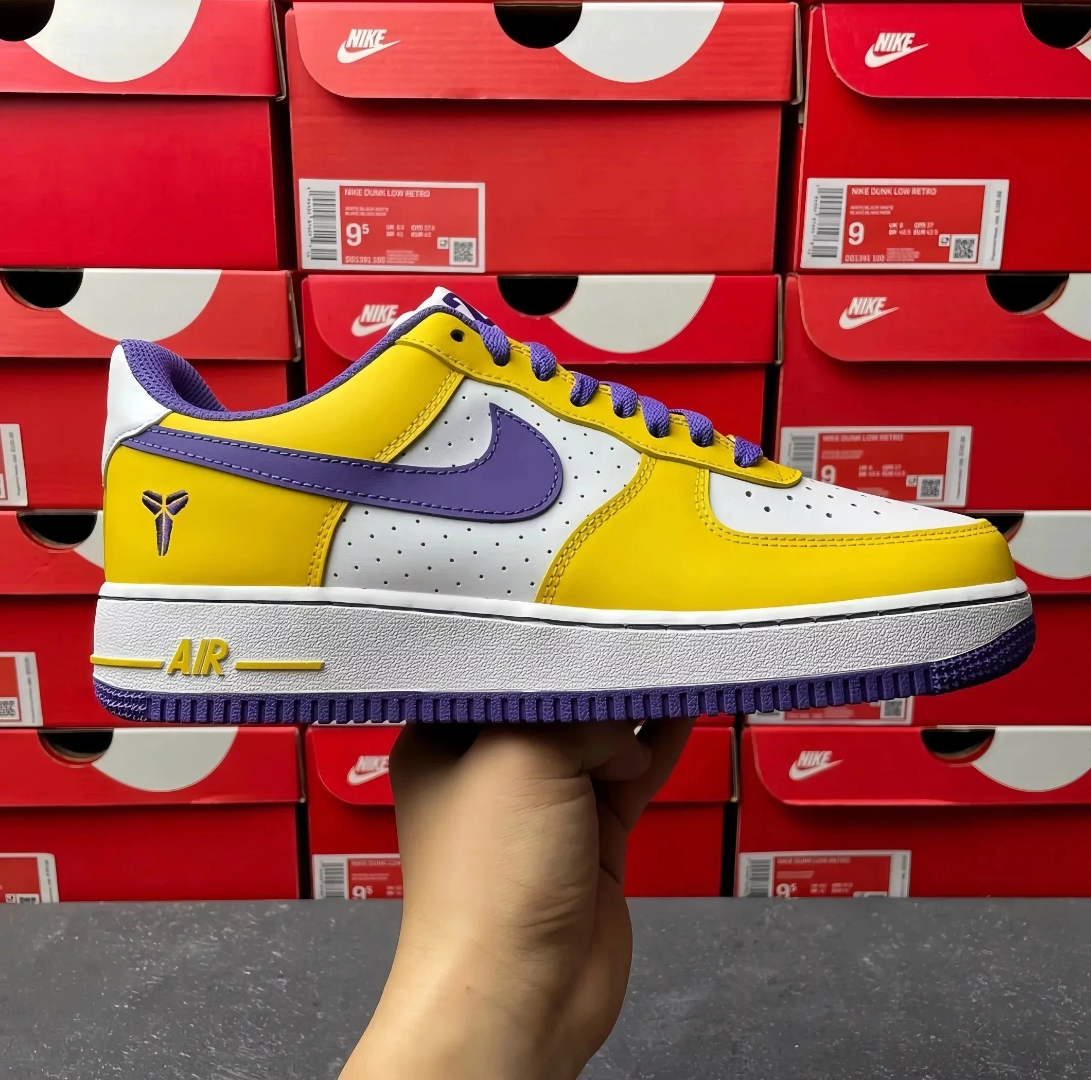 Kobe Bryant x AF1 Purple and Gold Lakers FZ1151-100