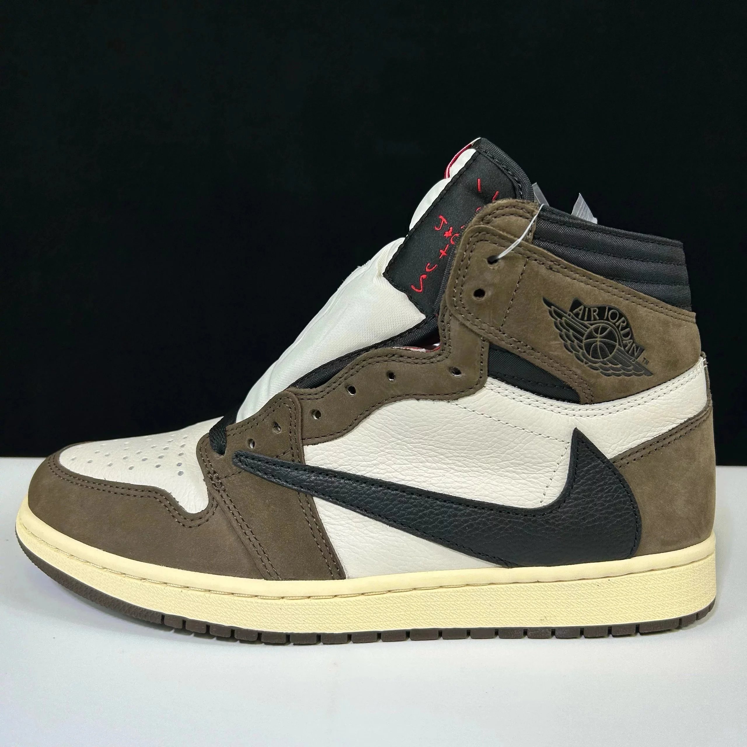 AJ1 High-Top Hook