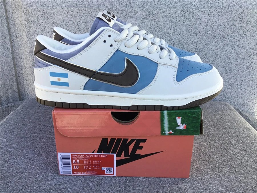 30 Gray-blue