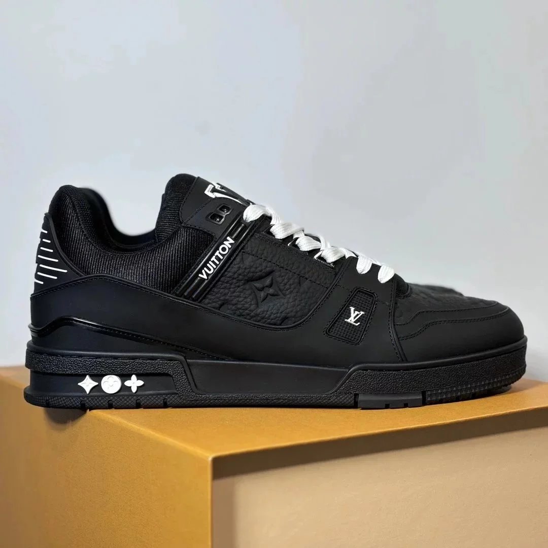 10-LV all black