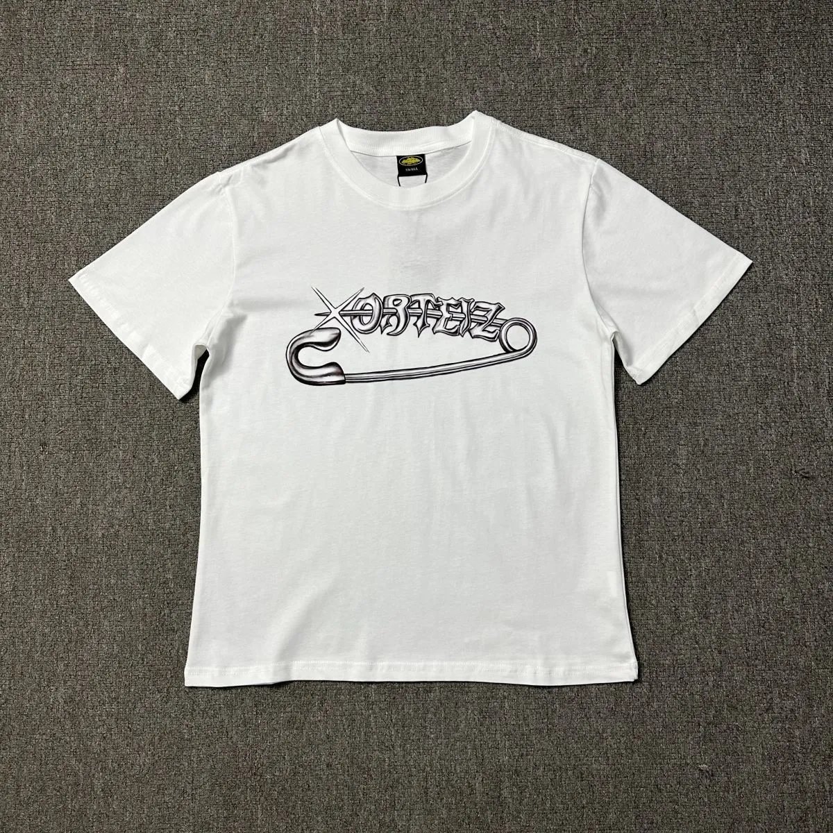 17 white