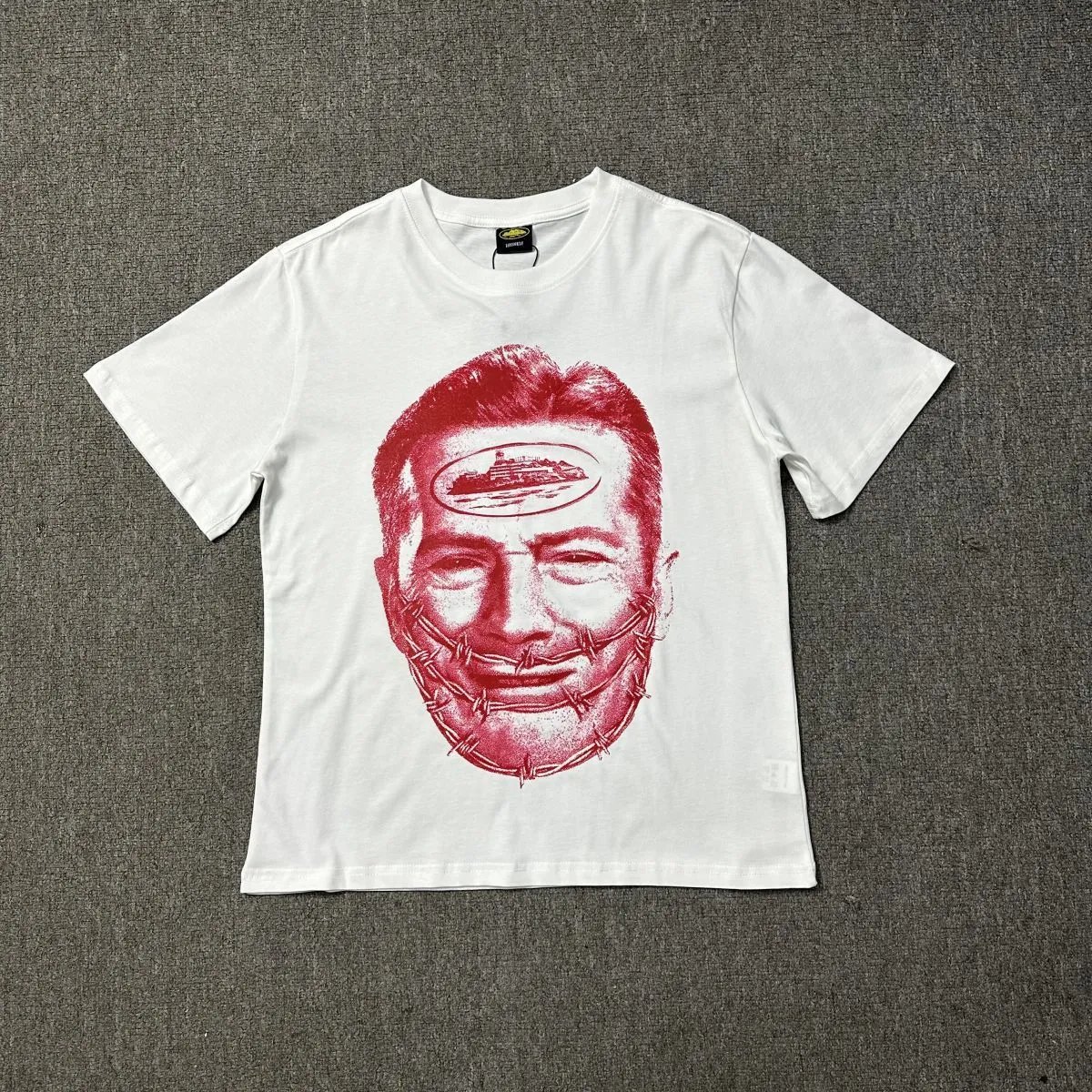 29 white