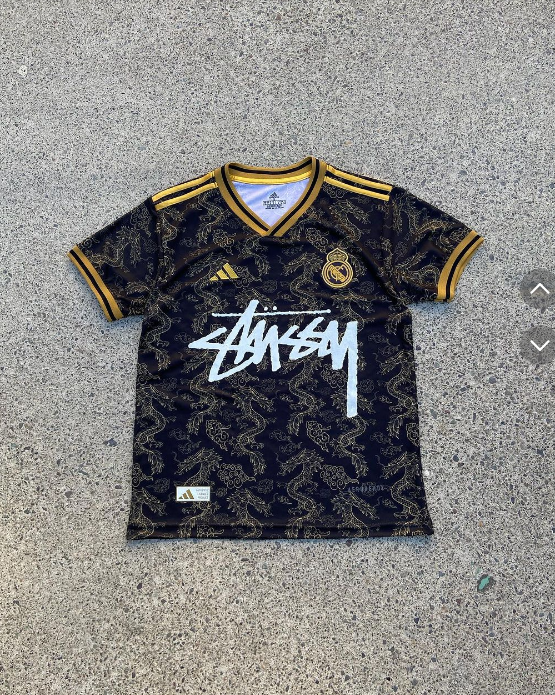 17 (pre-sale, delivery around 4.20)