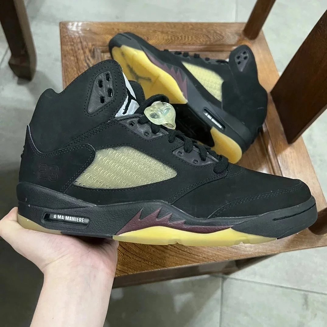 Y3 AJ5 AMM collaboration Black