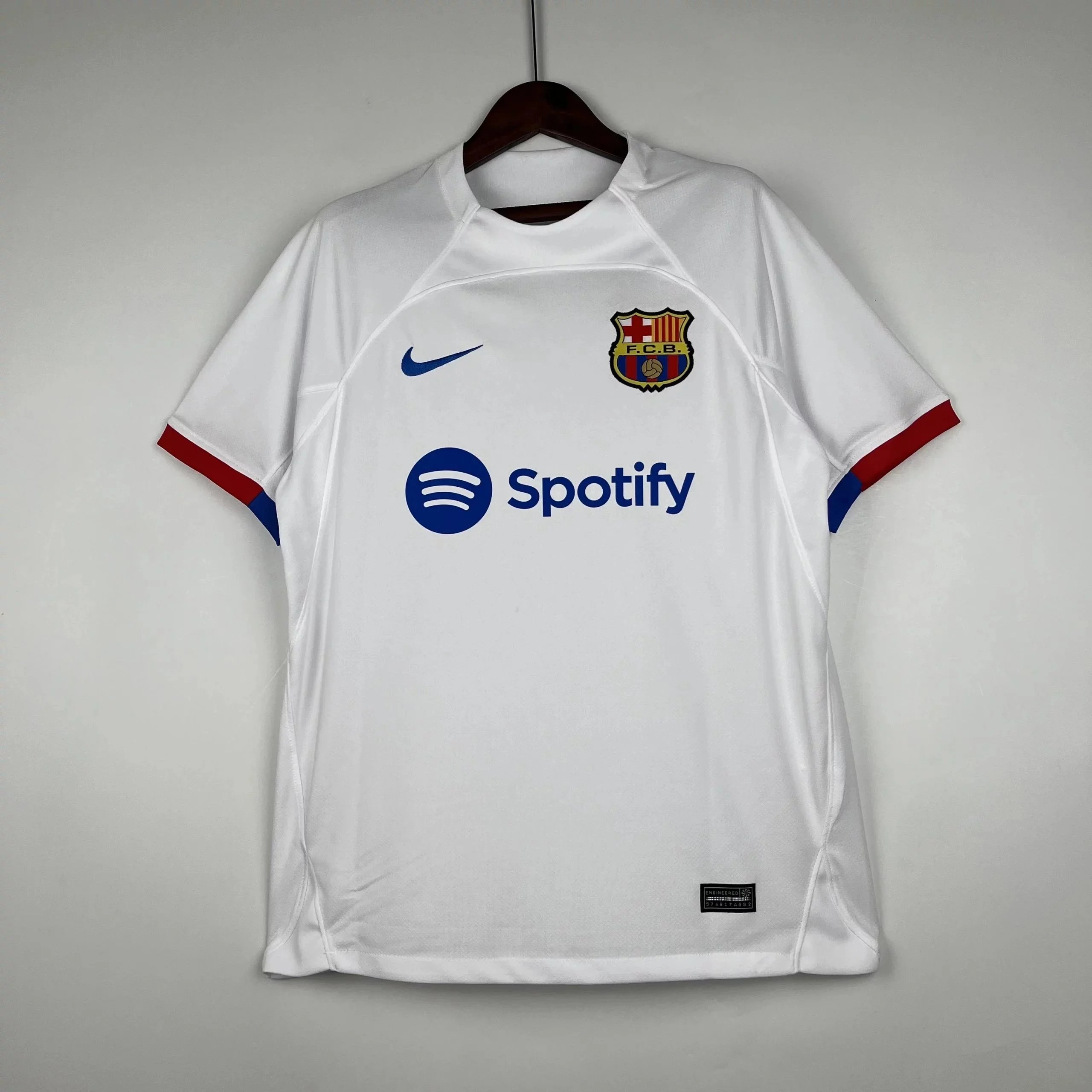 2324 Barcelona away