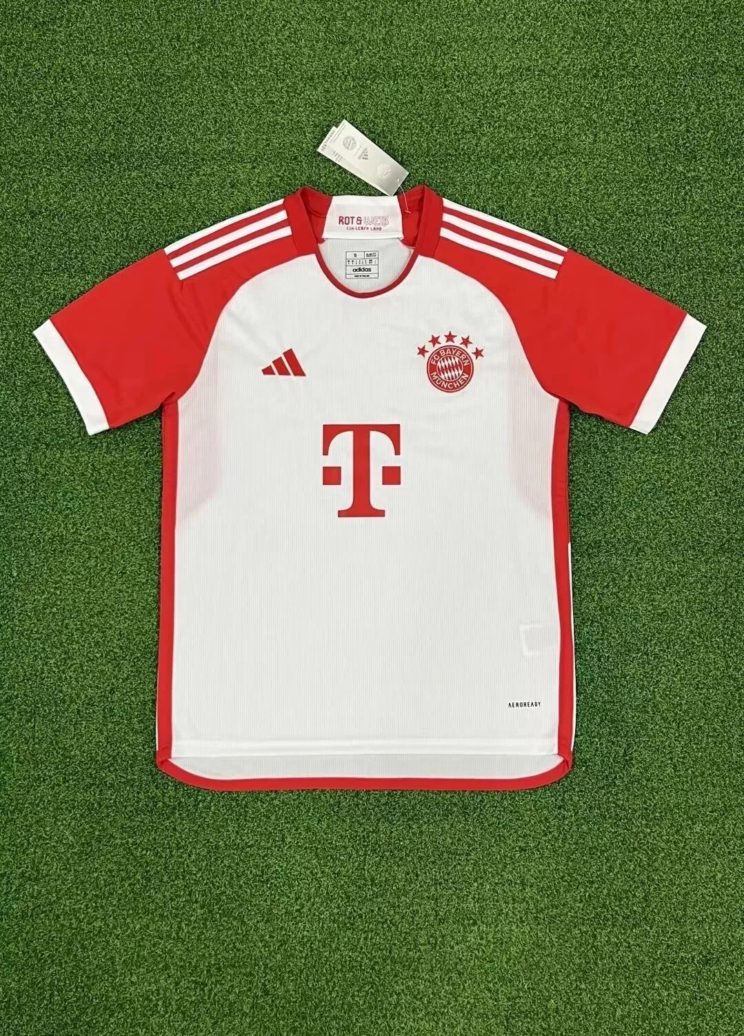 23/24 Bayern home game